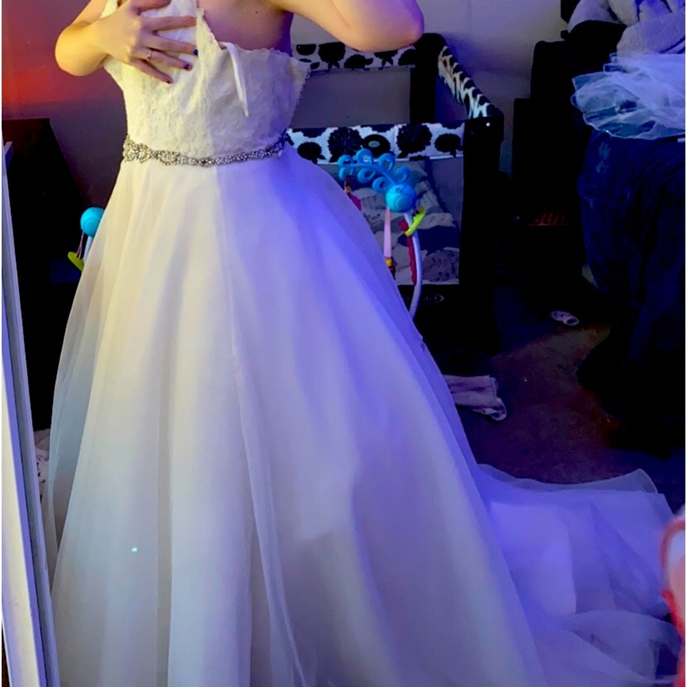 Beautiful wedding dress